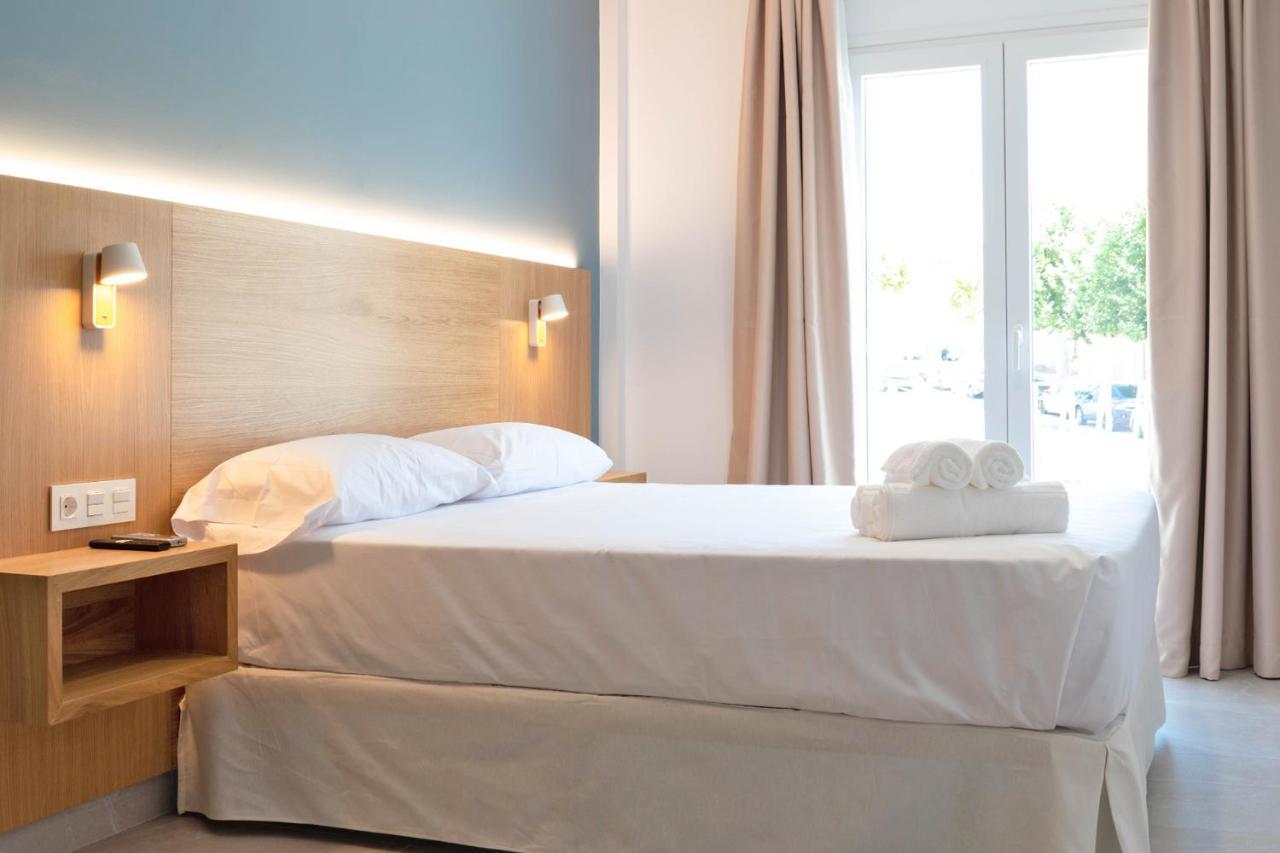 Rio Salado Conil Hostal Conil De La Frontera Dış mekan fotoğraf